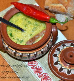 Ciorbă de cartofi cu afumătură