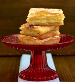 Bougatsa cu crema de vanilie