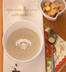 Supa crema de ciuperci